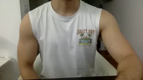 Snapshot of hornyspaniard93 chatting on 6, 5, 2026 hornyspaniard93 online show from 6, 5, 2026