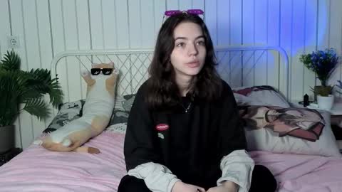 Mia online show from 13, 10, 2025