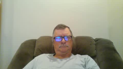 Snapshot of hot4tightholes chatting on 19, 12, 2024 hot4tightholes online show from 19, 12, 2024