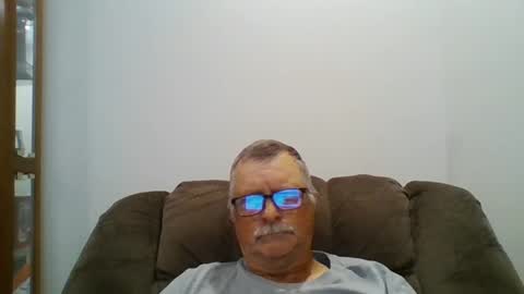 Snapshot of hot4tightholes chatting on 3, 10, 2025 hot4tightholes online show from 3, 10, 2025