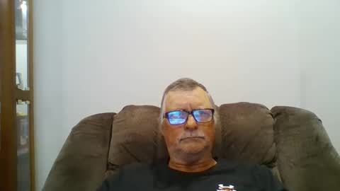 Snapshot of hot4tightholes chatting on 23, 10, 2025 hot4tightholes online show from 23, 10, 2025