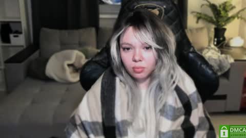   online show from 2, 12, 2024