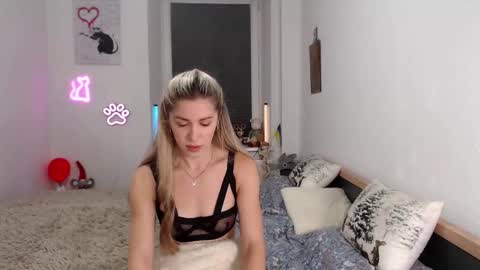 Snapshot of hot_berry69 chatting on 22, 10, 2025 Dashka online show from 22, 10, 2025