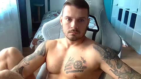 Snapshot of hot_cap_77 chatting on 8, 10, 2025 hot_cap_77 online show from 8, 10, 2025
