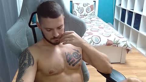 Snapshot of hot_cap_77 chatting on 7, 11, 2025 hot_cap_77 online show from 7, 11, 2025