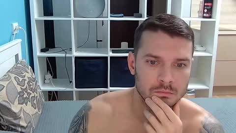 Snapshot of hot_cap_77 chatting on 4, 12, 2025 hot_cap_77 online show from 4, 12, 2025