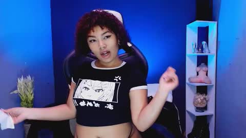 Snapshot of hot_chocolate_4u chatting on 21, 10, 2025 hot chocolate 4u online show from 21, 10, 2025