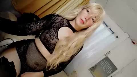 Snapshot of hot_claudia69 chatting on 17, 1, 2026 its me CLAUDIA online show from 17, 1, 2026