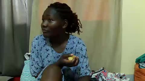 Snapshot of hot_darling95 chatting on 10, 3, 2025 Milly online show from 10, 3, 2025