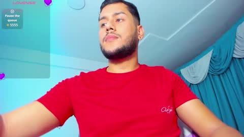 Alejandro online show from 19, 10, 2025