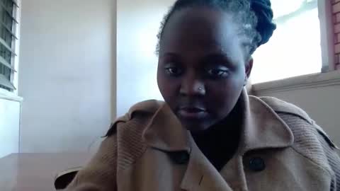 Snapshot of hot_linahh chatting on 14, 11, 2025 Linah online show from 14, 11, 2025