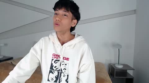 Alana online show from 27, 1, 2025