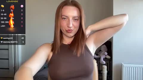 Snapshot of hot_lliinns chatting on 19, 11, 2025 Lina online show from 19, 11, 2025