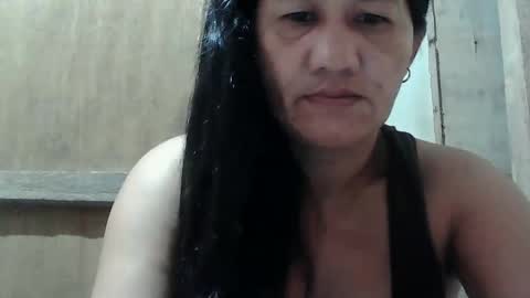 Snapshot of hot_mama09 chatting on 21, 2, 2025 hotmama online show from 21, 2, 2025