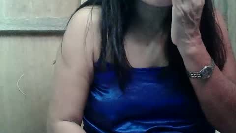 Snapshot of hot_mama09 chatting on 23, 2, 2025 hotmama online show from 23, 2, 2025