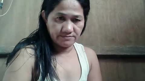Snapshot of hot_mama09 chatting on 7, 3, 2025 hotmama online show from 7, 3, 2025
