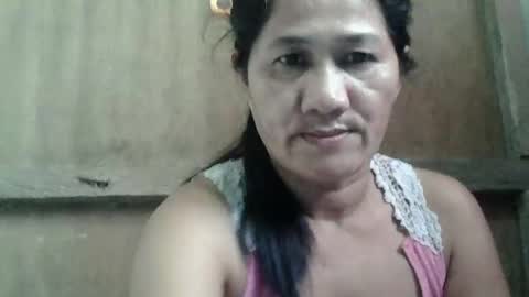 Snapshot of hot_mama09 chatting on 10, 3, 2025 hotmama online show from 10, 3, 2025