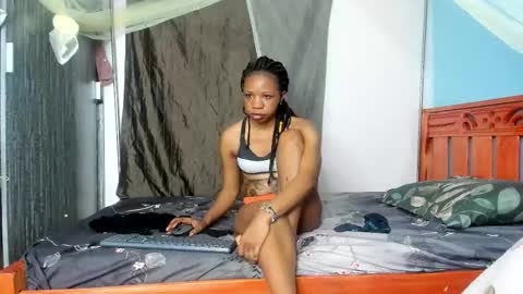 hot_moxie online show from 2, 10, 2025