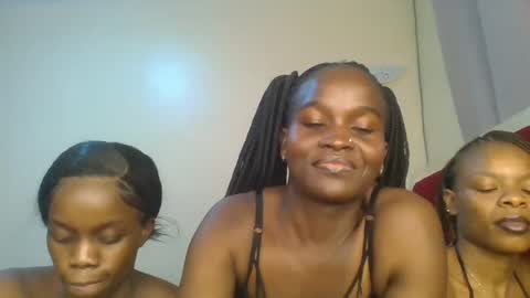 Petite online show from 6, 7, 2026