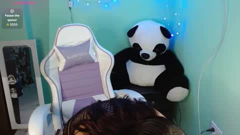 Princess online show from 25, 2, 2026