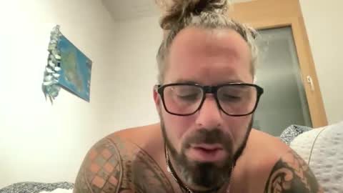 Snapshot of hot_sex83 chatting on 13, 12, 2025 letmedoo2 online show from 13, 12, 2025