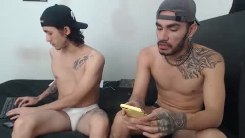 Snapshot of hot_sharks__ chatting on 18, 1, 2025 Hot Sharks online show from 18, 1, 2025