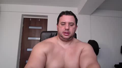 Snapshot of hot_stefano1 chatting on 28, 9, 2025 Stefano.. online show from 28, 9, 2025