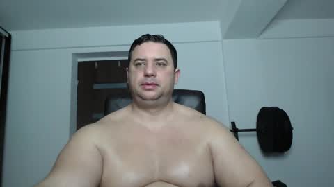 Snapshot of hot_stefano1 chatting on 26, 10, 2025 Stefano.. online show from 26, 10, 2025