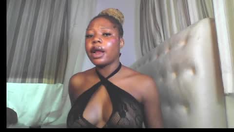 Stella online show from 9, 6, 2026