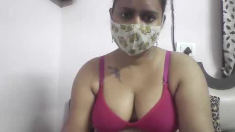 Tanvi online show from 4, 4, 2026