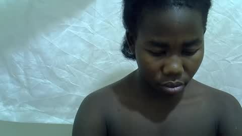 hotagrace online show from 13, 9, 2025