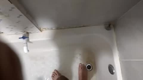 hotantuand online show from 16, 3, 2026