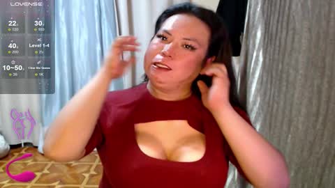 Snapshot of hotasian_mama chatting on 17, 10, 2025 Grace online show from 17, 10, 2025