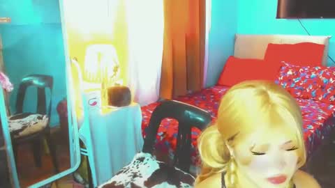 Snapshot of hotbabe_tanya chatting on 5, 1, 2025 T A N Y A online show from 5, 1, 2025