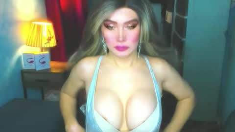 T A N Y A online show from 19, 4, 2026