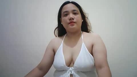 Snapshot of hotbabymomma chatting on 26, 9, 2025 Lynn online show from 26, 9, 2025