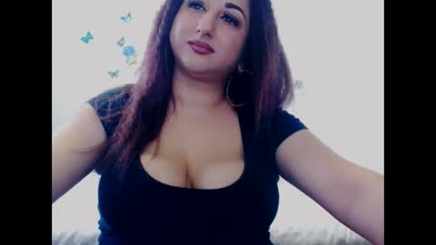 Snapshot of hotboobsmaya chatting on 17, 9, 2025 hotboobsmaya online show from 17, 9, 2025