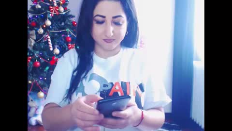 hotboobsmaya online show from 6, 1, 2026