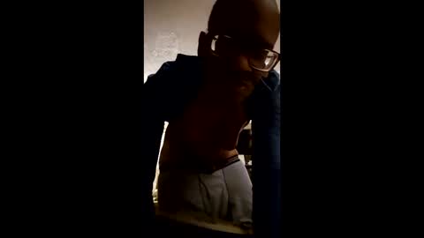 Snapshot of hotboy337135633 chatting on 20, 12, 2025 hotboy337135633 online show from 20, 12, 2025