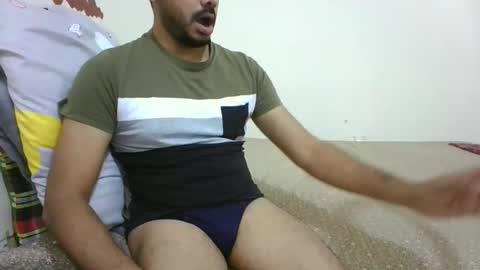 Snapshot of hotboy8677 chatting on 15, 11, 2025 Hotboy8677 online show from 15, 11, 2025