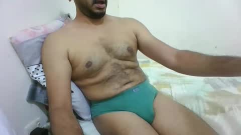 Snapshot of hotboy8677 chatting on 14, 12, 2025 Hotboy8677 online show from 14, 12, 2025