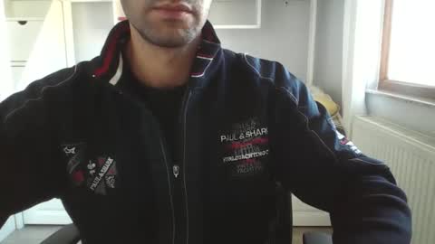 Snapshot of hotboy975334 chatting on 29, 10, 2025 Alp online show from 29, 10, 2025