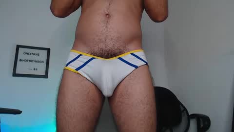 Snapshot of hotboyneon490 chatting on 10, 1, 2025 Alex Neon online show from 10, 1, 2025