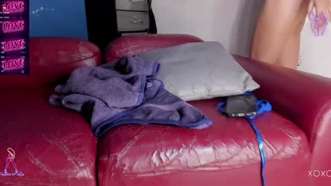 Snapshot of hotbrunne chatting on 24, 1, 2025 Astrid Steve coco online show from 24, 1, 2025