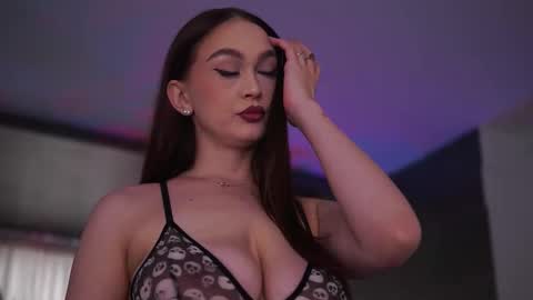 Snapshot of hotbustybabex chatting on 6, 1, 2026 Anais online show from 6, 1, 2026