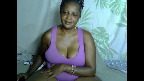 Big Boobs online show from 18, 9, 2025