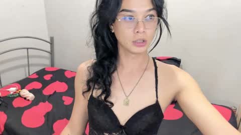 Christina online show from 16, 2, 2025