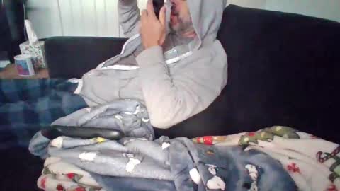 hotdog1124 online show from 16, 1, 2025