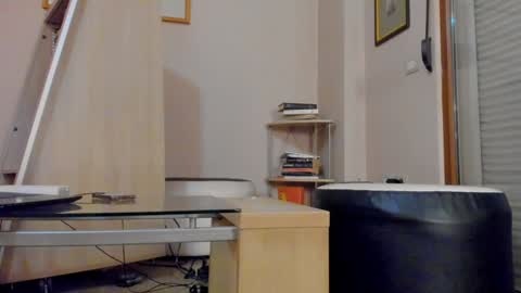 Erika  online show from 7, 2, 2026