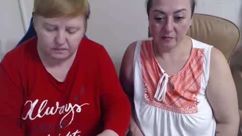 Snapshot of hotfiremommy chatting on 29, 10, 2025 LimonkaFire online show from 29, 10, 2025